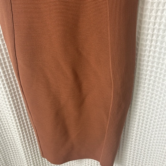 Bardot Katy Knit Dress Chestnut Tan Medium 8 - Picture 5 of 10